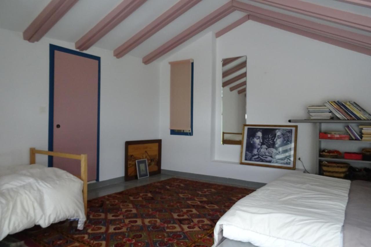 Villa Mas En Pierres Seches Avec Piscine Lussan  Esterno foto